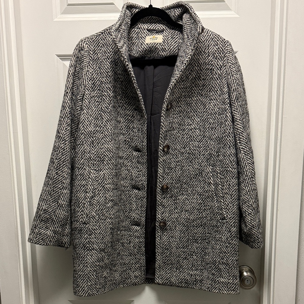 Marine Layer Black and White Herringbone Stephanie Cocoon Coat - Small - Picture 6 of 7